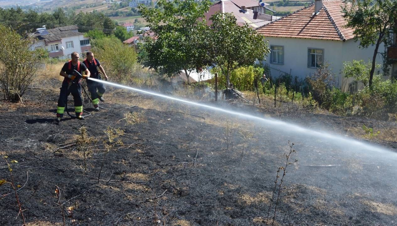 samsunda arazi yanginievleri tehdit etti LgWSd2gc