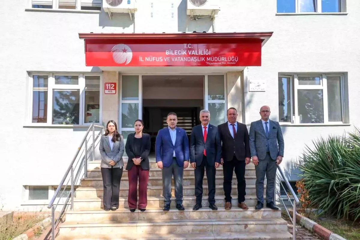 bilecikte nufus hizmetlerine yogun ilgi 64iYnn48.jpg