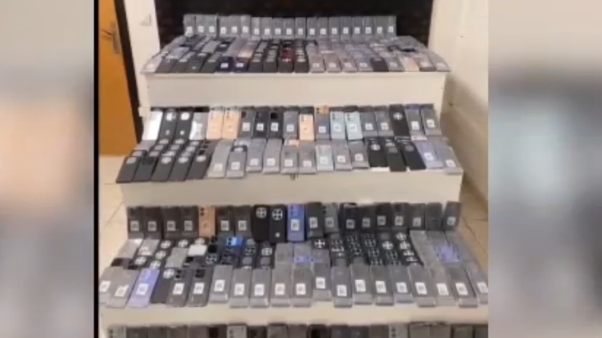 mardinde 15 milyon lira degerinde kacak cep telefonu ele gecirildi YGbTJwAM.jpg