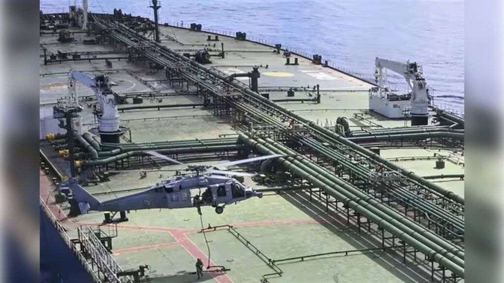 abd-guclerinden-hint-okyanusunda-baskin-iran-petrolu-tasiyan-gemiye-mudahale-edildi-OlBC9AGF