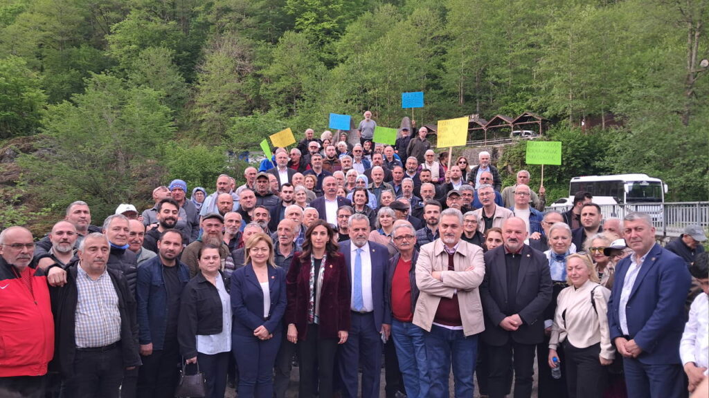 Arhavi’de Maden ve HES Projelerine Karşı Güçlü Protesto