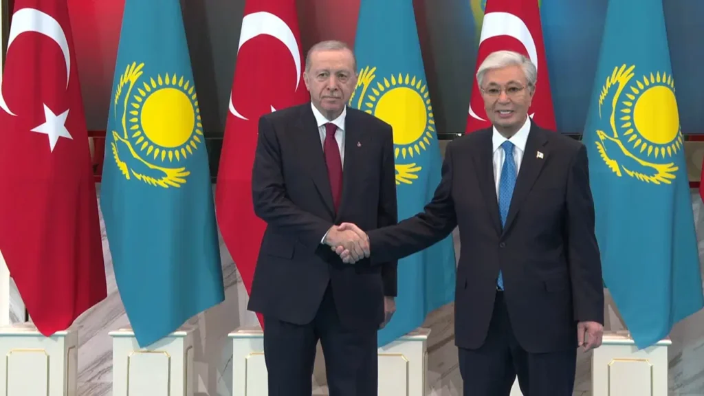 Erdoğan ve Tokayev, Kazakistan’da Stratejik İşbirliği Toplantısı Gerçekleştirdi