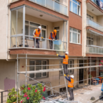 Apartmandaki cam balkonlar tek tek sokulecek 9tCMLu1p
